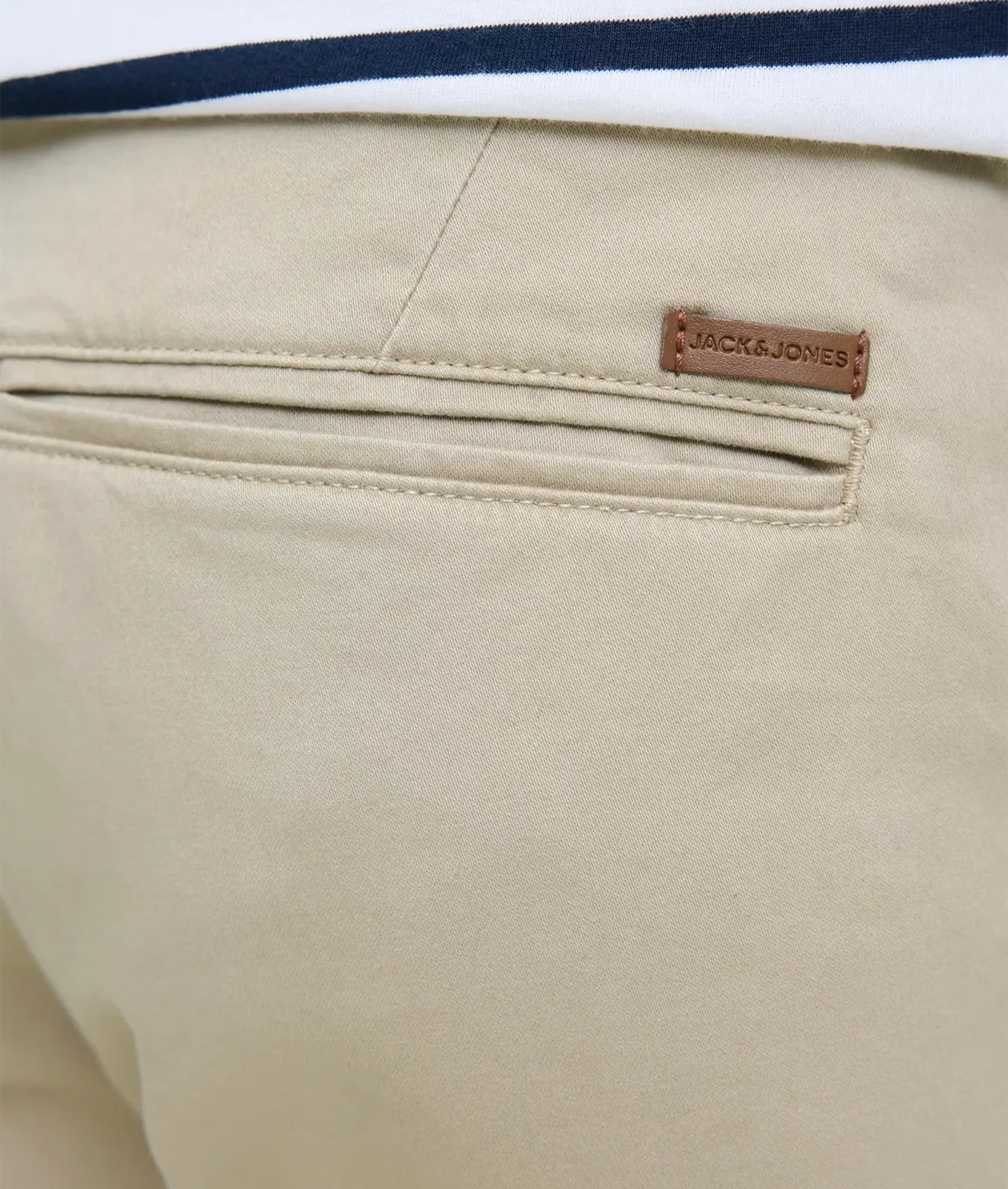 Regular Fit Chino Shorts - Beige - Image 5