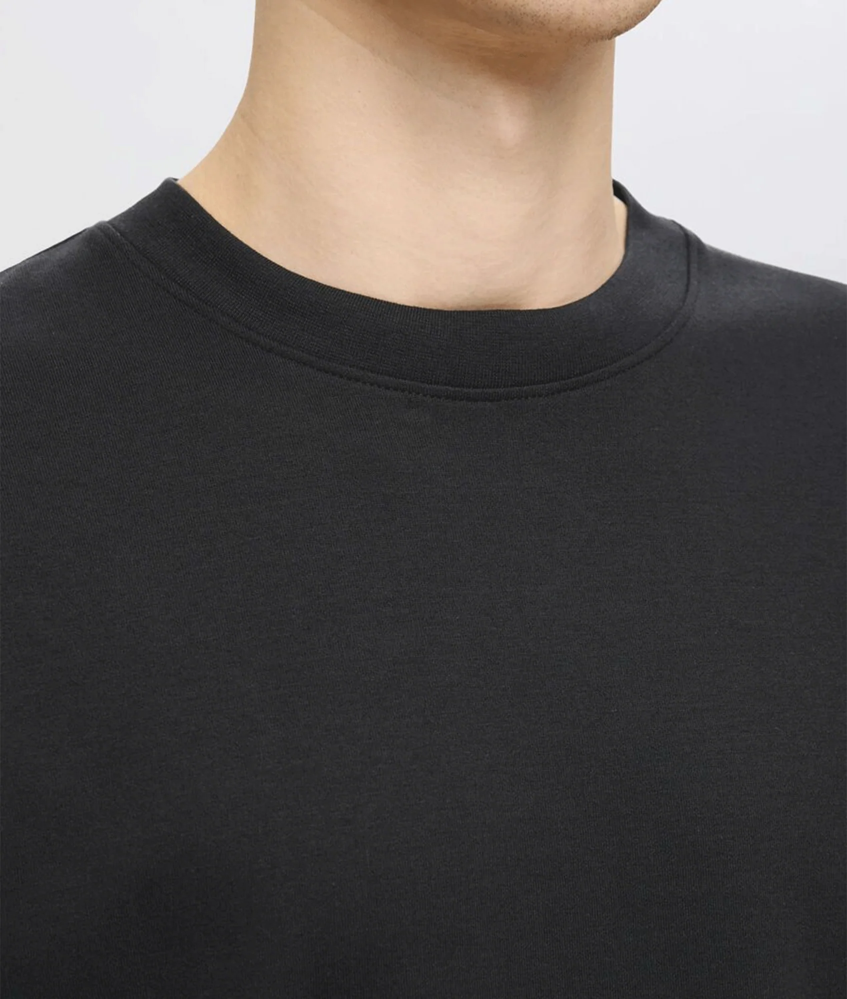 Looseoscar Ss O-Neck Tee - Black - Image 5