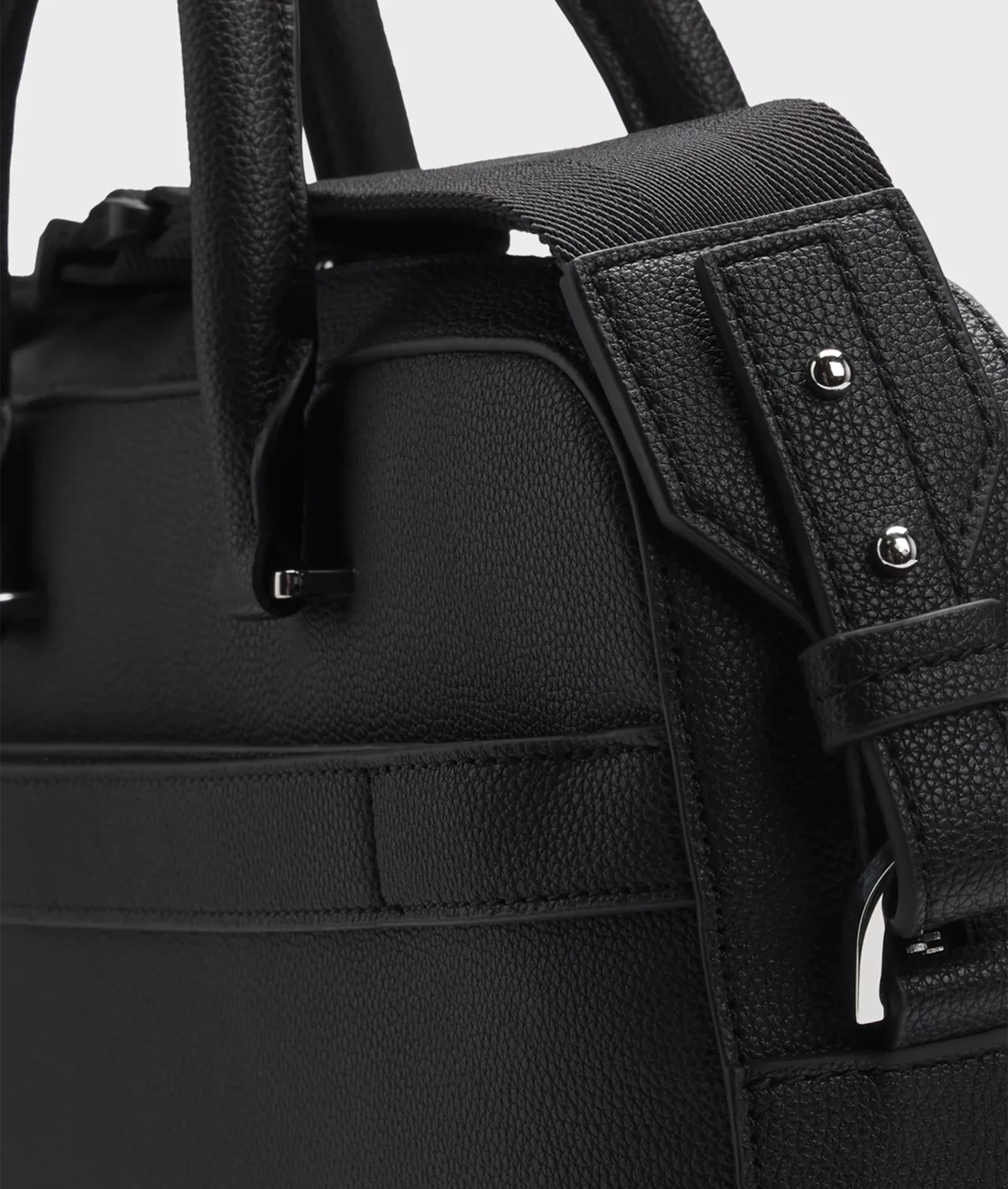 Ray Doc Case - Black - Image 4