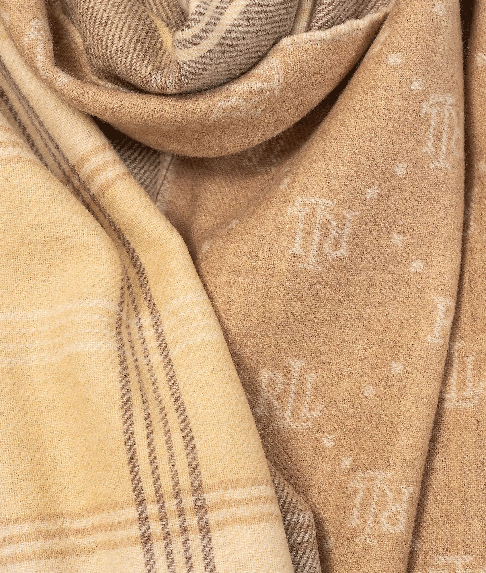 Plaid & Logo-motif Reversible Scarf - Brown - Image 2